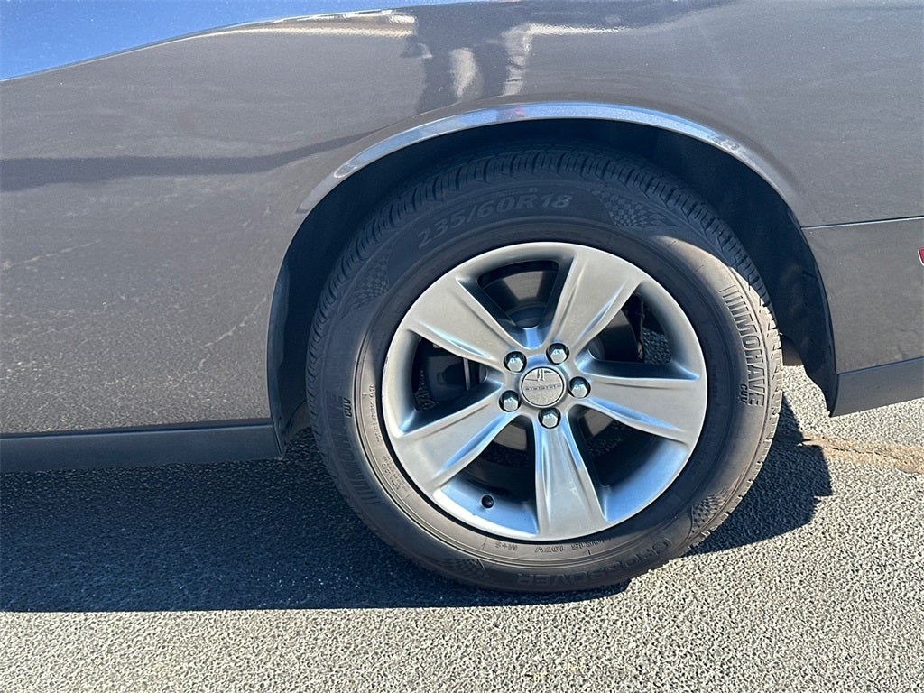 2020 Dodge Challenger SXT