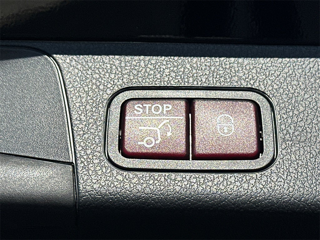 2025 Mercedes-Benz GLB GLB 250