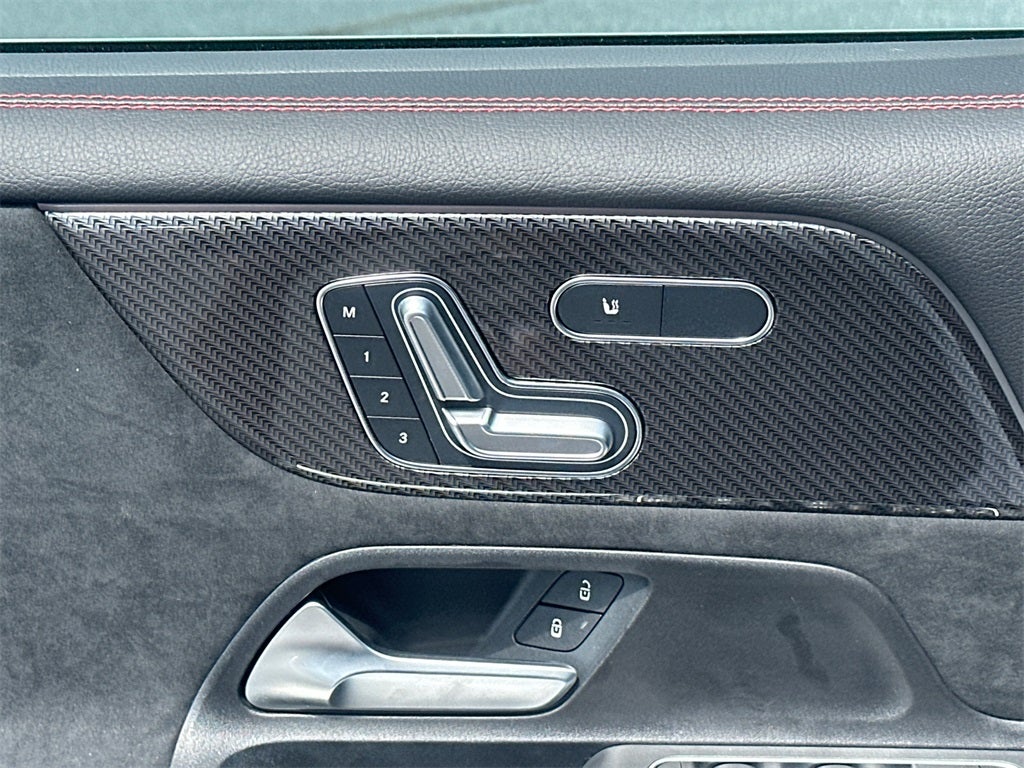 2026 Mercedes-Benz GLB GLB 35 AMG® 4MATIC®