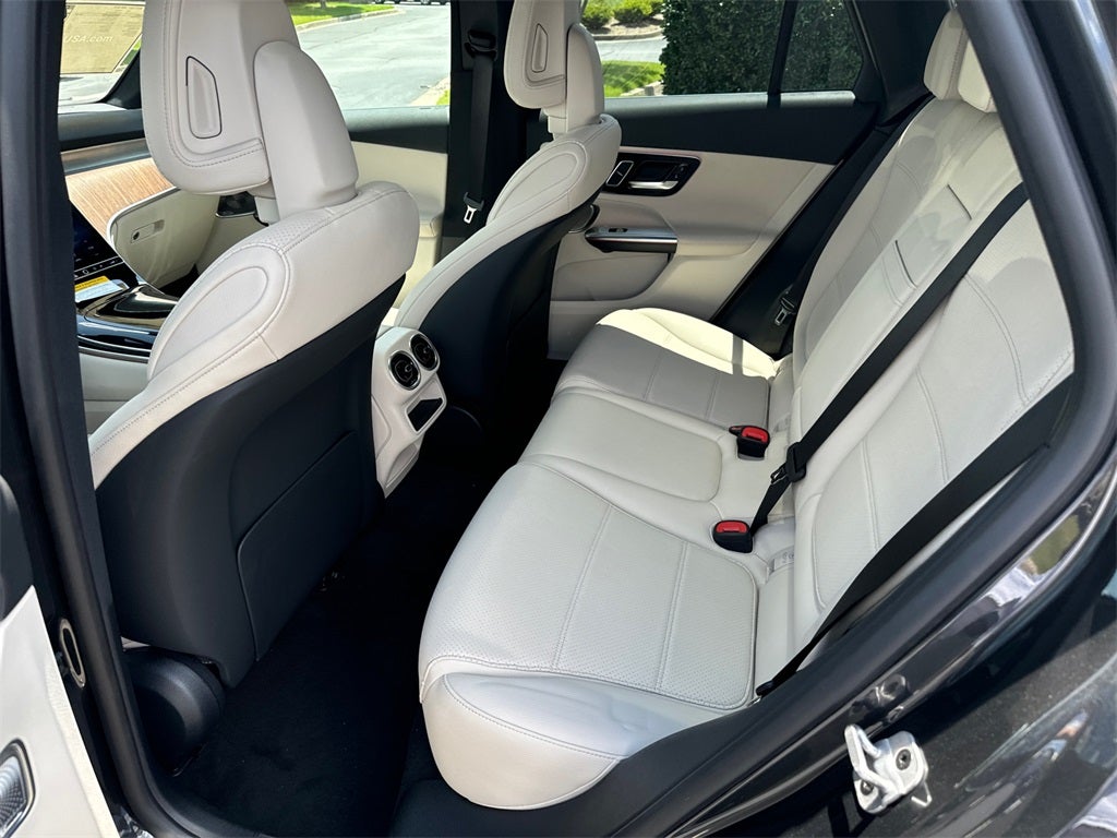 2025 Mercedes-Benz GLC GLC 300