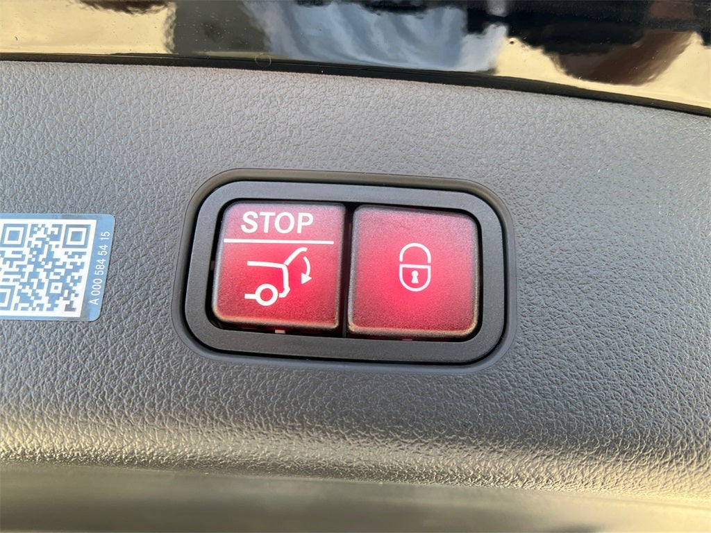 2025 Mercedes-Benz GLC GLC 300