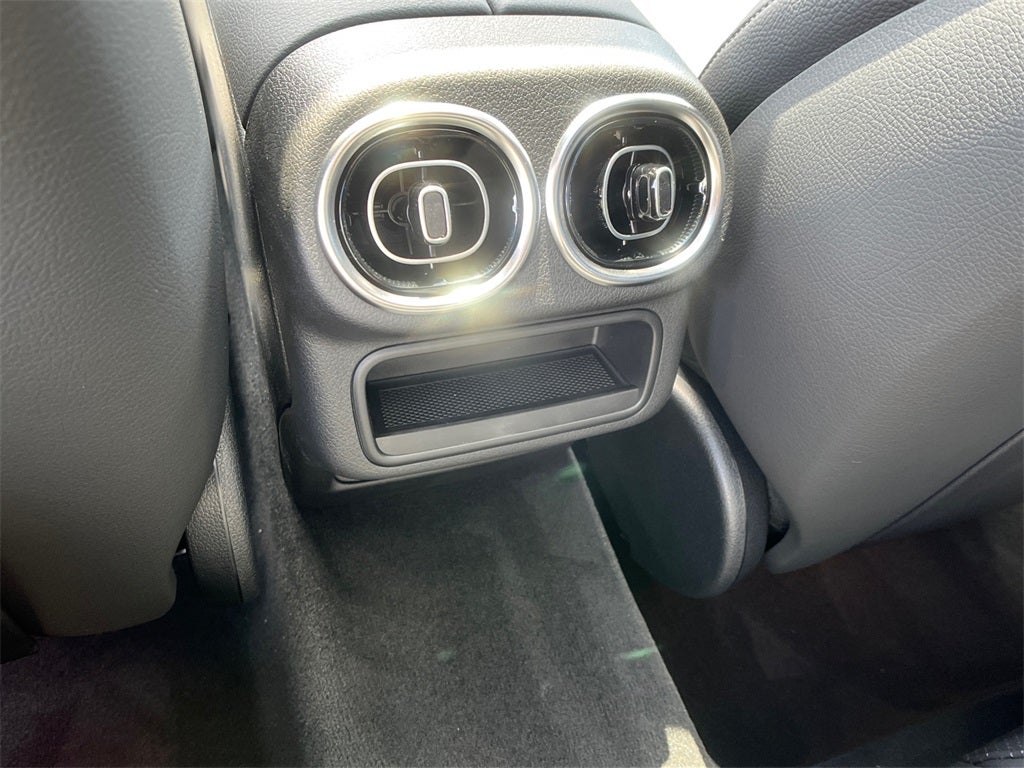 2025 Mercedes-Benz GLC GLC 300