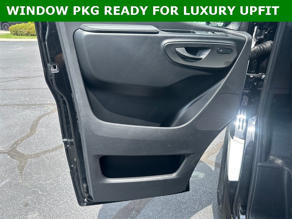 2025 Mercedes-Benz Sprinter 2500 Cargo 170 WB High Roof