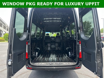 2025 Mercedes-Benz Sprinter 2500 Cargo 170 WB High Roof