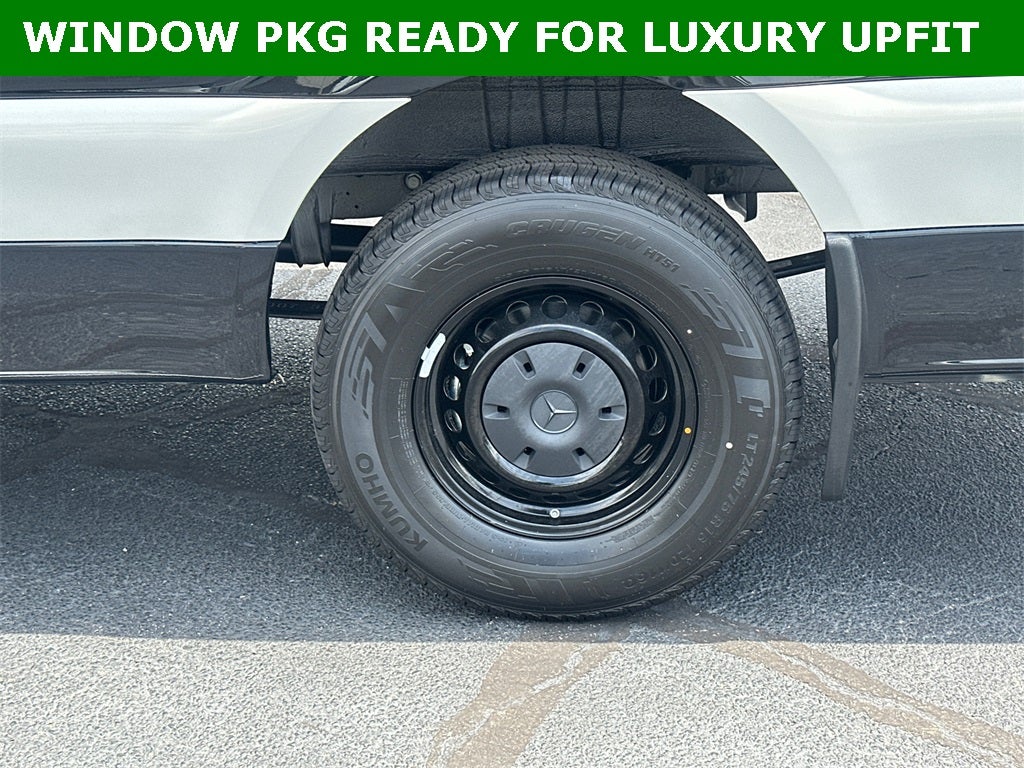 2025 Mercedes-Benz Sprinter 2500 Cargo 170 WB High Roof