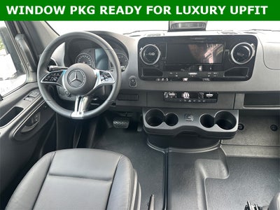 2025 Mercedes-Benz Sprinter 2500 Cargo 170 WB High Roof