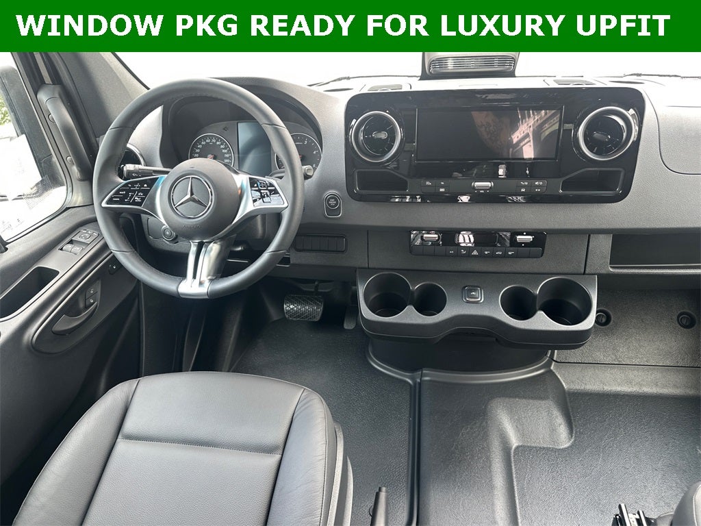 2025 Mercedes-Benz Sprinter 2500 Cargo 170 WB High Roof