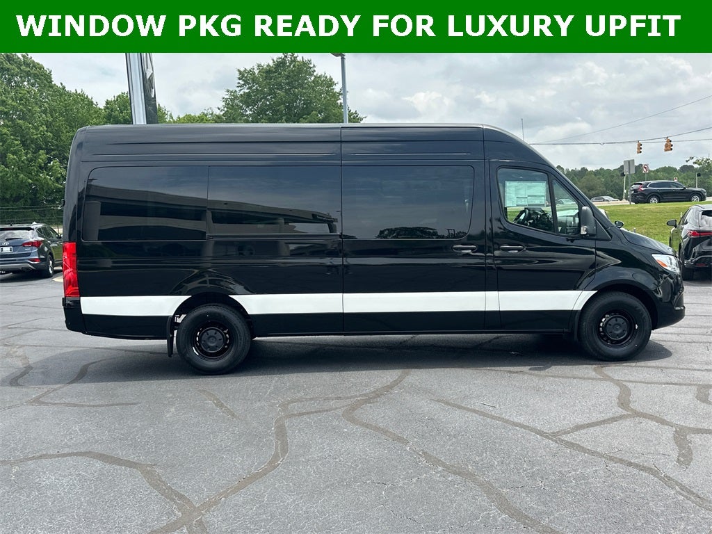 2025 Mercedes-Benz Sprinter 2500 Cargo 170 WB High Roof
