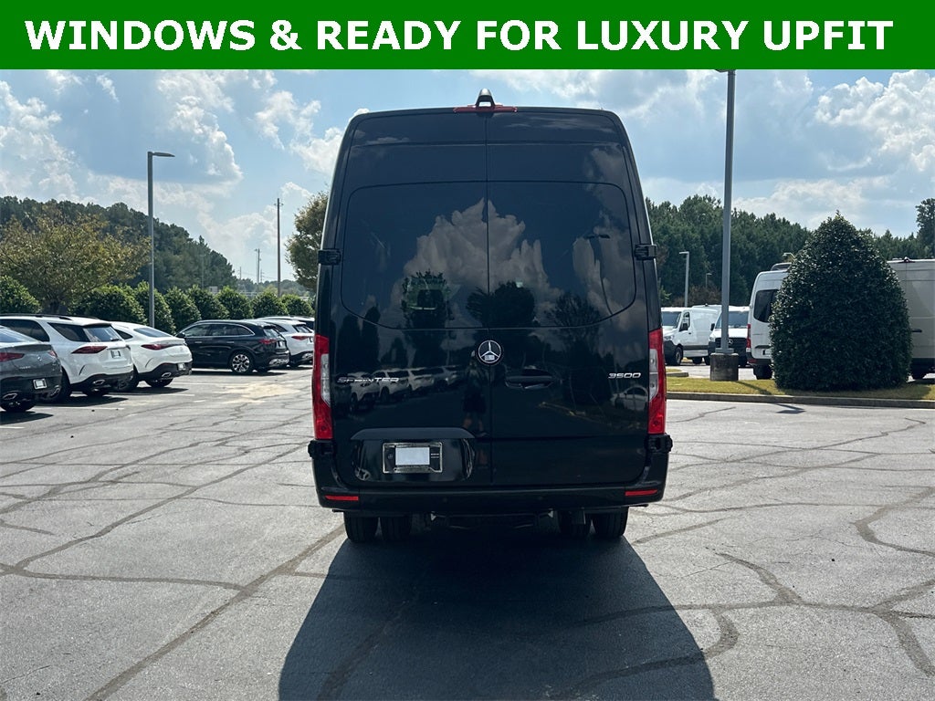 2025 Mercedes-Benz Sprinter 3500 Cargo 170 WB Extended