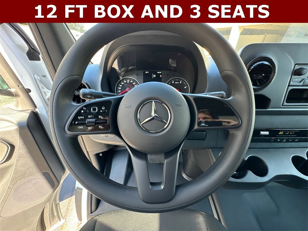 2024 Mercedes-Benz Sprinter 3500 Cab Chassis 144 WB