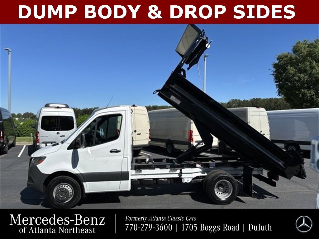 2024 Mercedes-Benz Sprinter 3500 Cab Chassis 144 WB
