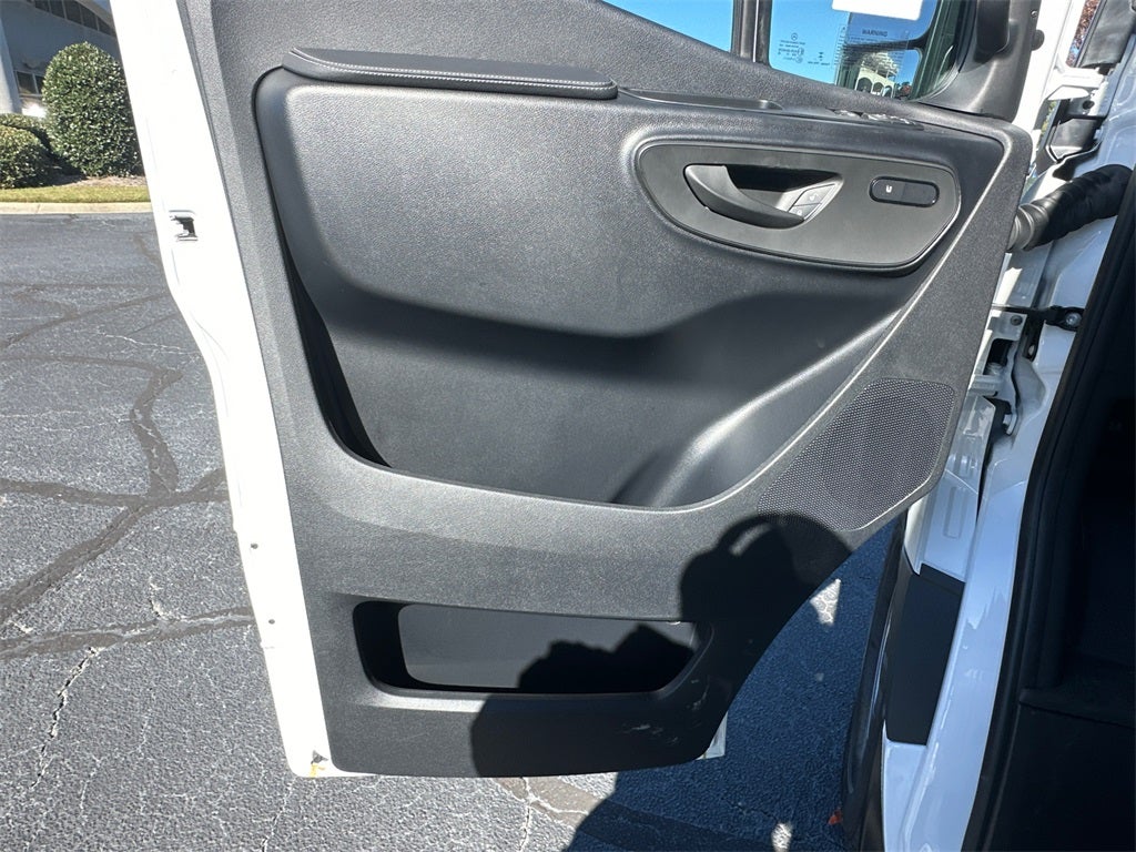2025 Mercedes-Benz Sprinter 2500 Cargo 144 WB
