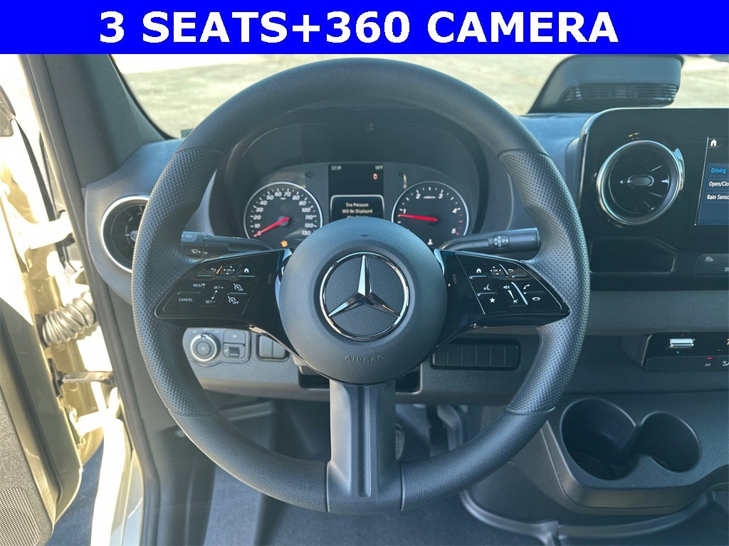 2026 Mercedes-Benz Sprinter 2500 Cargo 144 WB