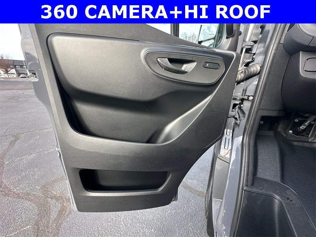 2026 Mercedes-Benz Sprinter 2500 Cargo 144 WB