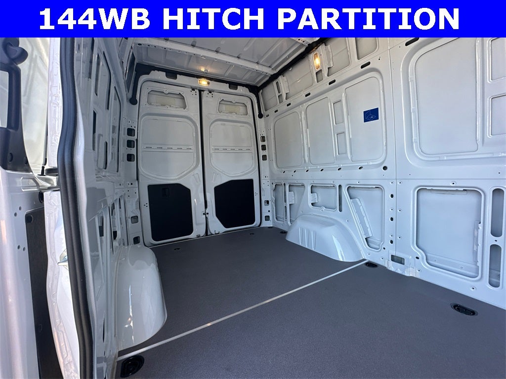 2026 Mercedes-Benz Sprinter 2500 Cargo 144 WB