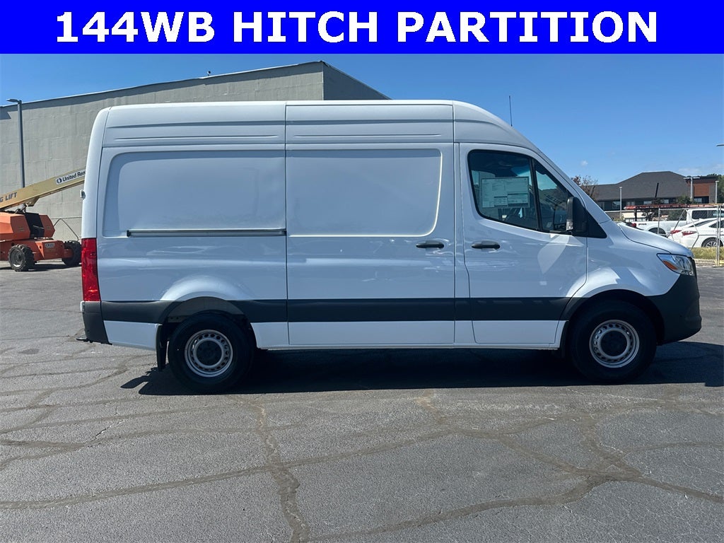 2026 Mercedes-Benz Sprinter 2500 Cargo 144 WB