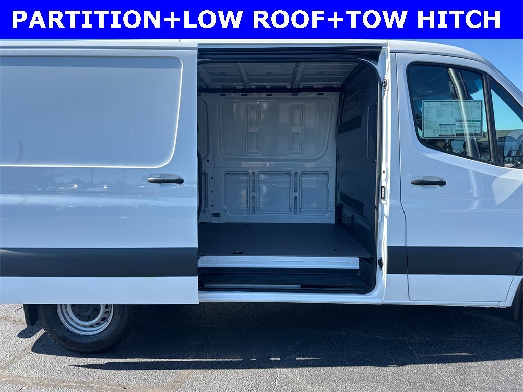 2026 Mercedes-Benz Sprinter 2500 Cargo 144 WB