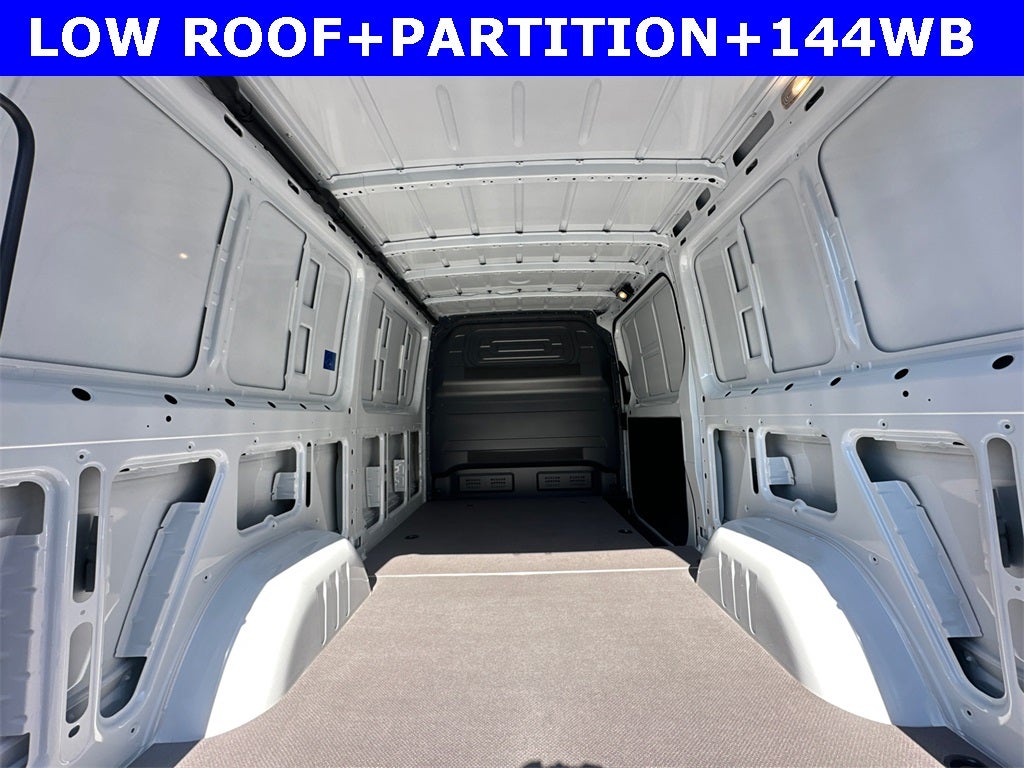 2026 Mercedes-Benz Sprinter 2500 Cargo 144 WB