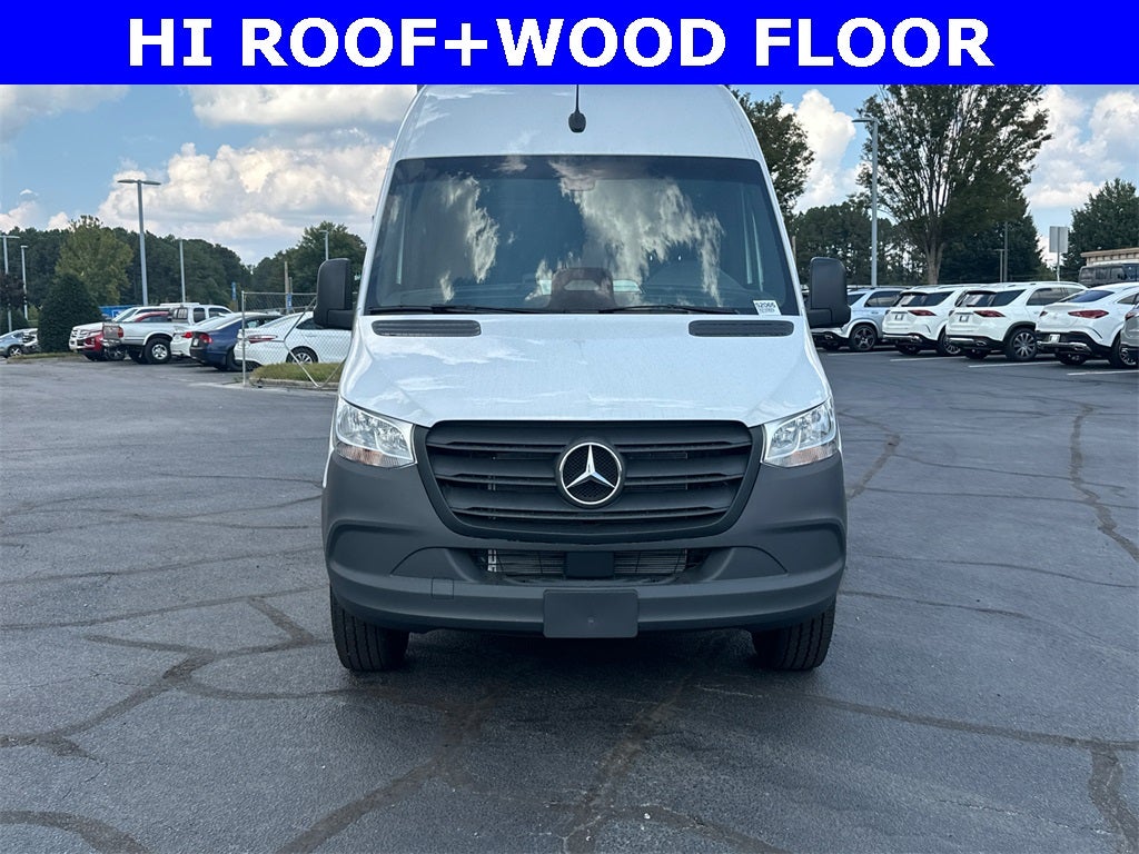 2025 Mercedes-Benz Sprinter 2500 Cargo 144 WB