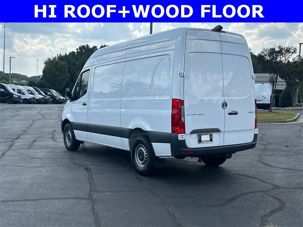 2025 Mercedes-Benz Sprinter 2500 Cargo 144 WB
