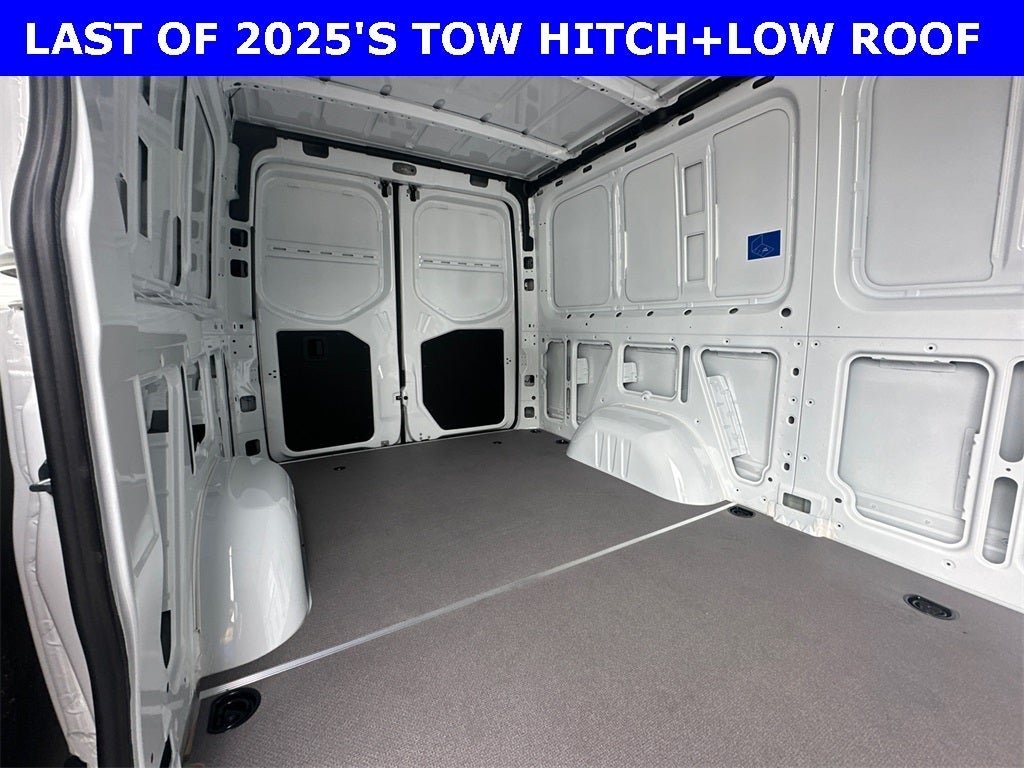 2025 Mercedes-Benz Sprinter 2500 Cargo 144 WB