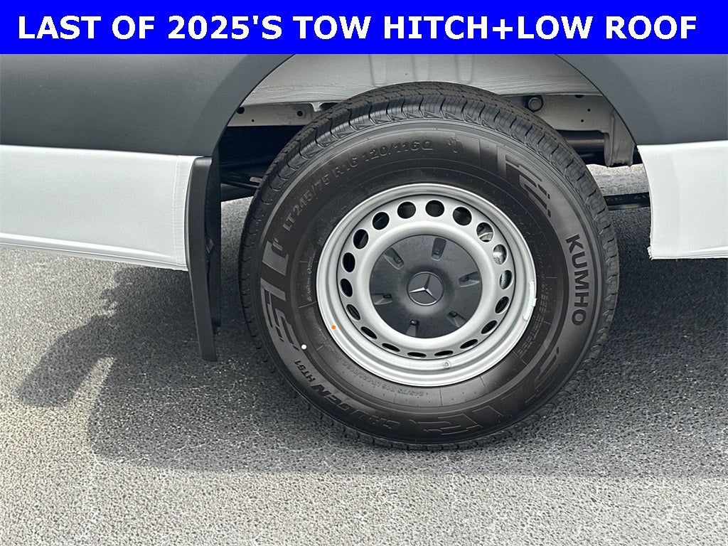 2025 Mercedes-Benz Sprinter 2500 Cargo 144 WB