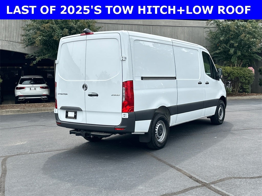 2025 Mercedes-Benz Sprinter 2500 Cargo 144 WB