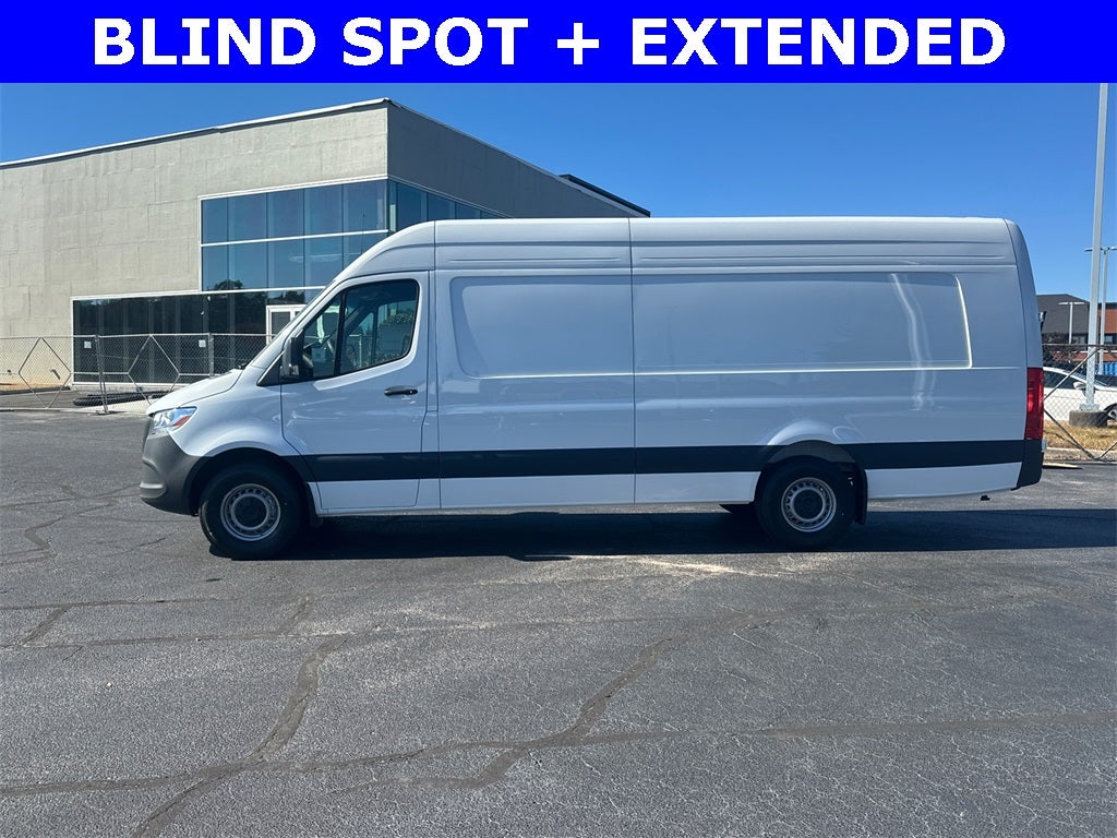 2026 Mercedes-Benz Sprinter 2500 Cargo 170 WB Extended
