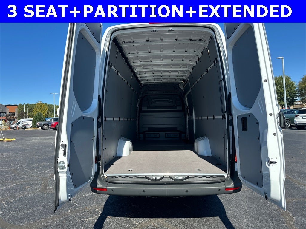 2026 Mercedes-Benz Sprinter 2500 Cargo 170 WB Extended