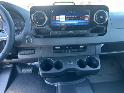 2025 Mercedes-Benz Sprinter 2500 Cargo 144 WB