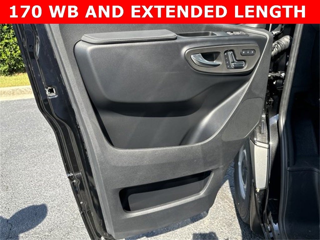 2024 Mercedes-Benz Sprinter 2500 Cargo 170 WB Extended