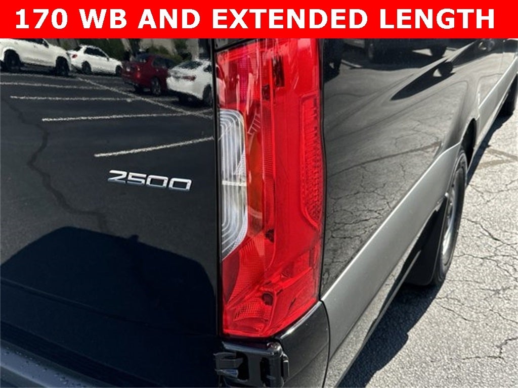 2024 Mercedes-Benz Sprinter 2500 Cargo 170 WB Extended