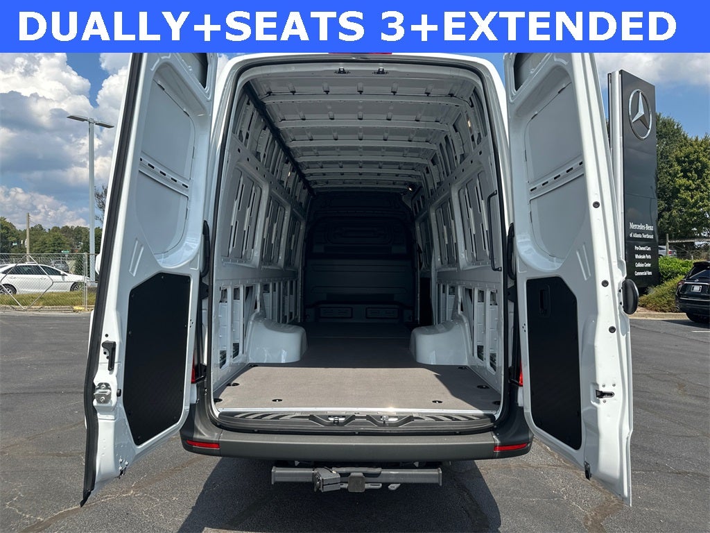 2025 Mercedes-Benz Sprinter 3500 Cargo 170 WB High Roof