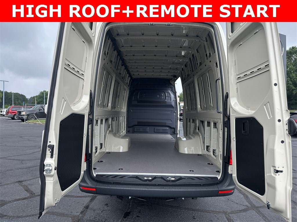 2025 Mercedes-Benz Sprinter 3500 Cargo 170 WB High Roof