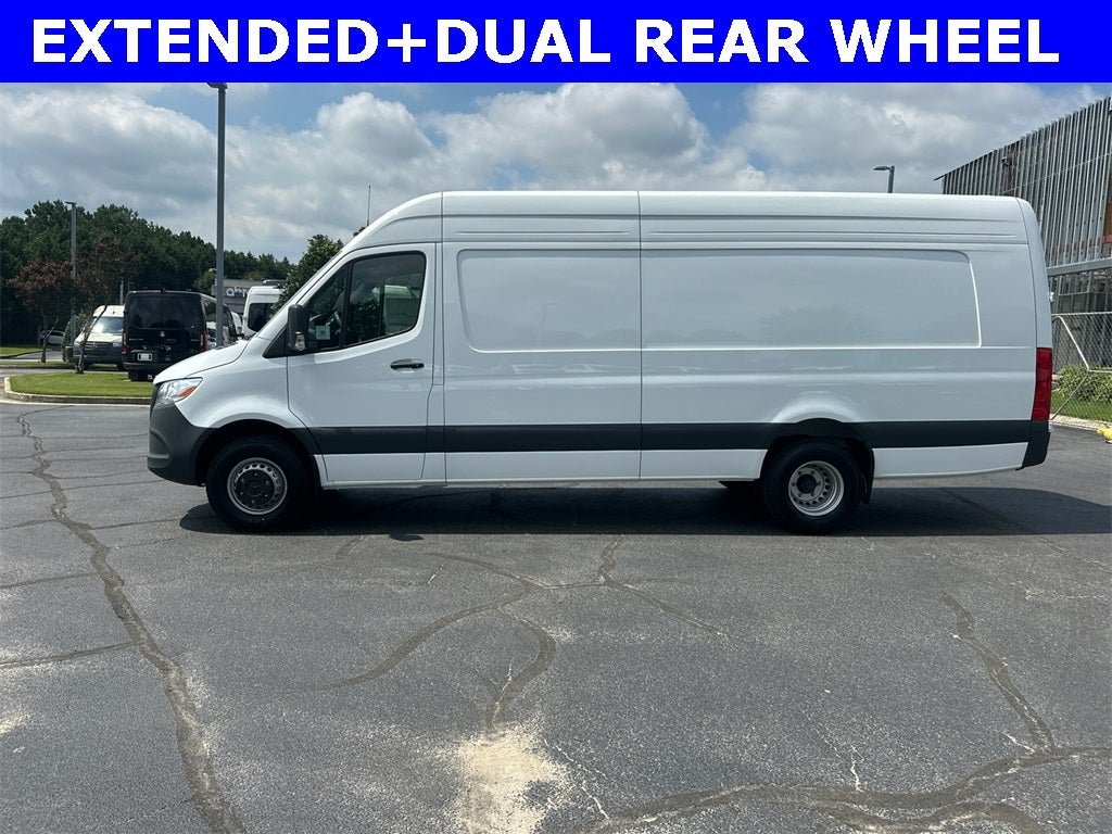 2025 Mercedes-Benz Sprinter 3500 Cargo 170 WB High Roof
