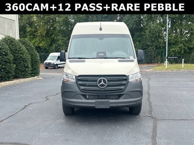 2025 Mercedes-Benz Sprinter 2500 Passenger 144 WB