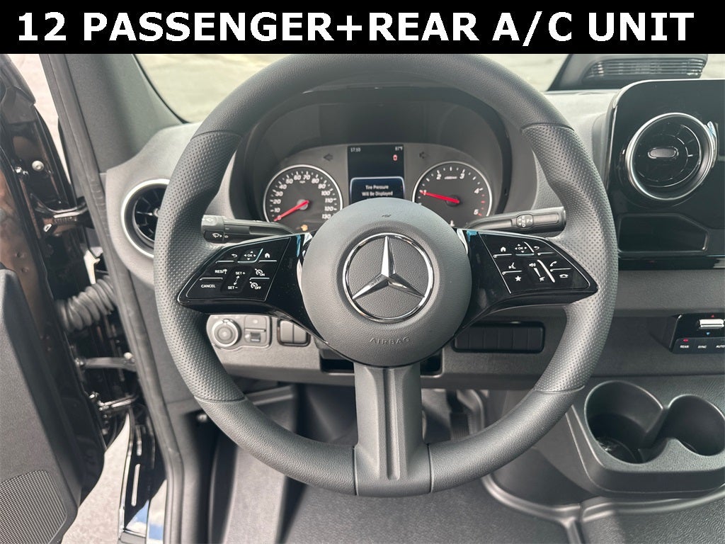 2025 Mercedes-Benz Sprinter 2500 Passenger 144 WB