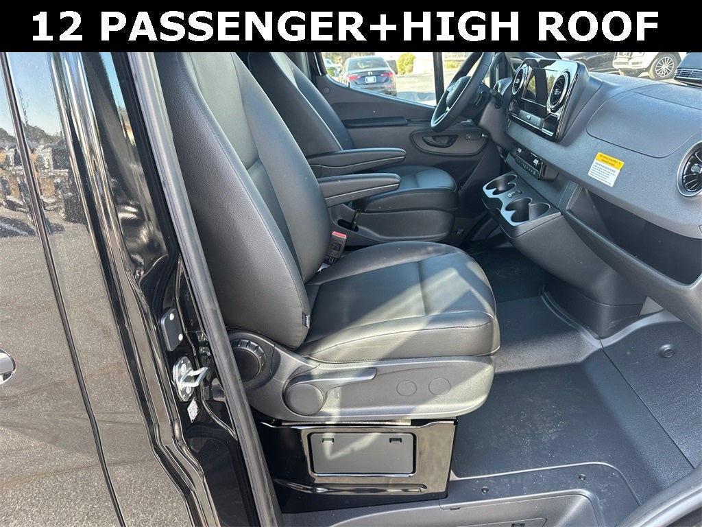 2025 Mercedes-Benz Sprinter 2500 Passenger 144 WB